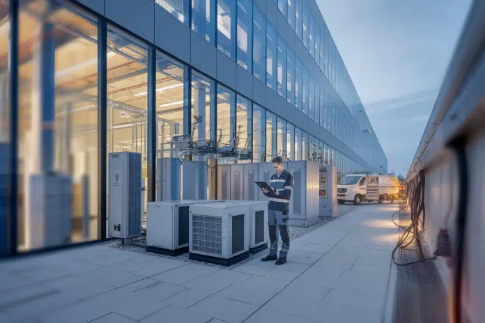 IA et souveraineté: l'électricité devient le nerf de la guerre des data centers en Europe