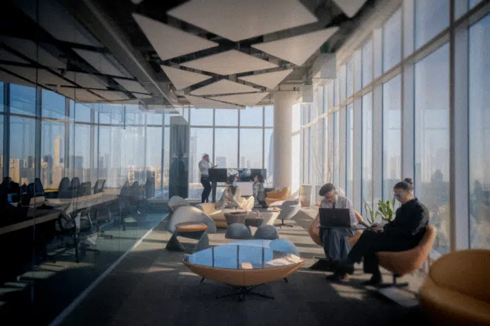 Capgemini et La French Tech Casablanca lancent un hub d'innovation IA au Maroc