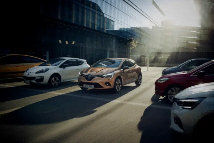 La Clio 6 recule en France, la 208 prend le large