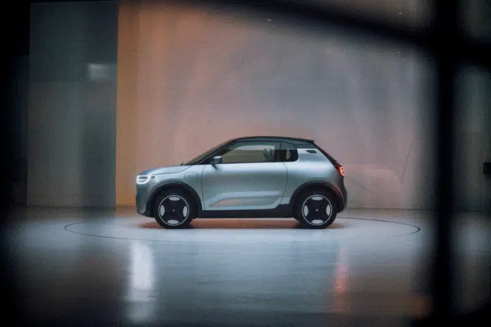 La Dacia Spring 2 arrive à 15 400 euros pour contrer BYD et Leapmotor
